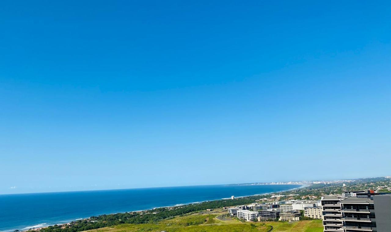 Umhlanga Arch 10th Floor- Sea Views! Durban